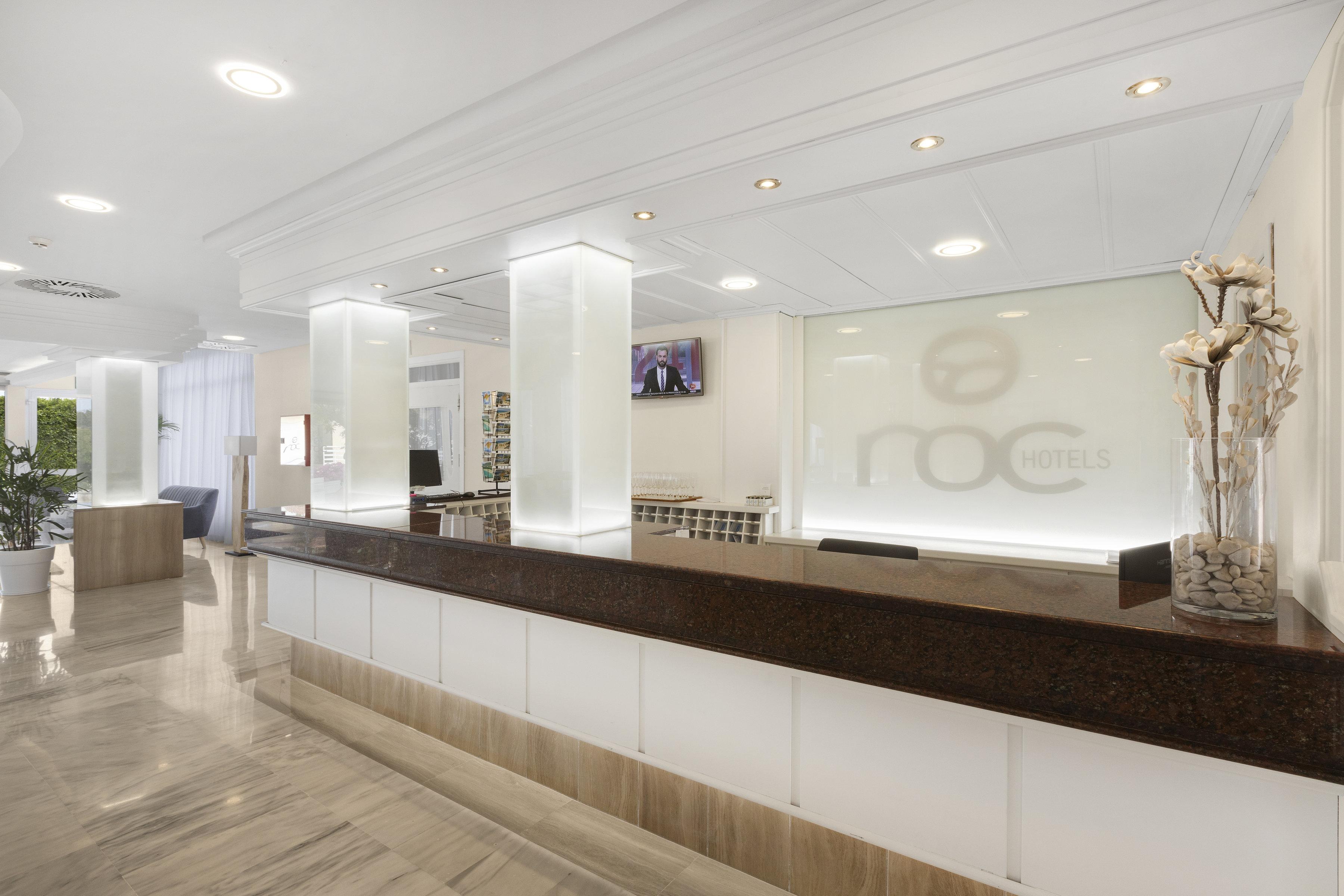 Aluasun Continental Park Hotel & Apartments Platja de Muro Εξωτερικό φωτογραφία