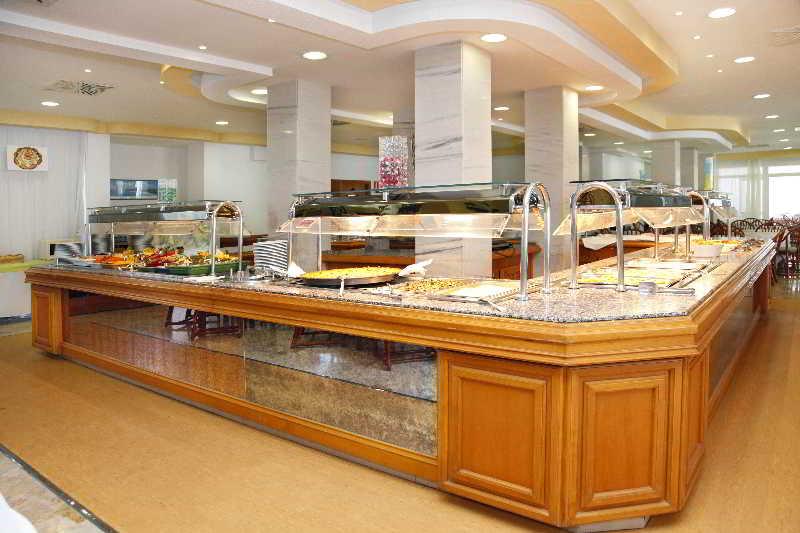 Aluasun Continental Park Hotel & Apartments Platja de Muro Εξωτερικό φωτογραφία