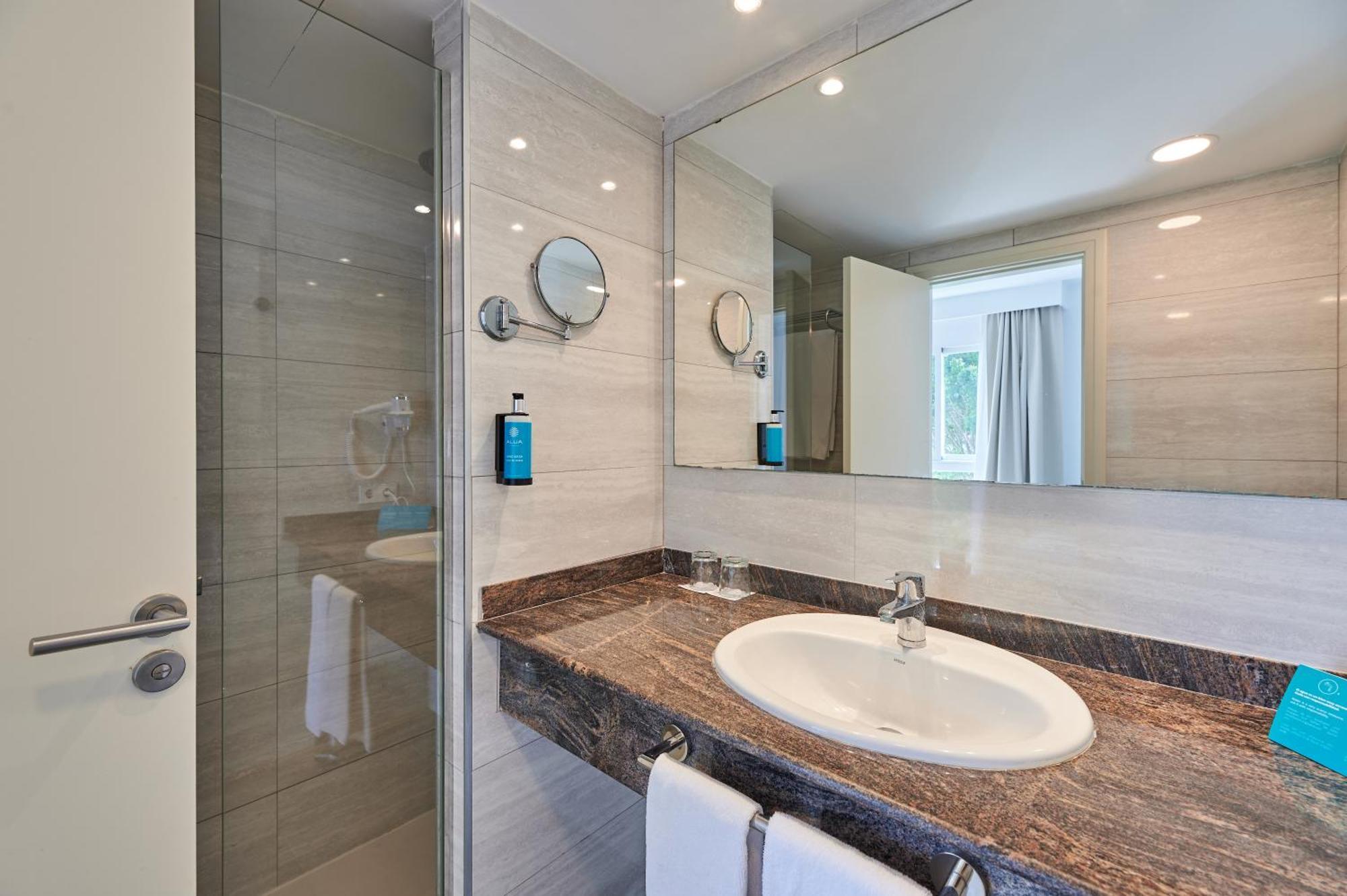Aluasun Continental Park Hotel & Apartments Platja de Muro Δωμάτιο φωτογραφία
