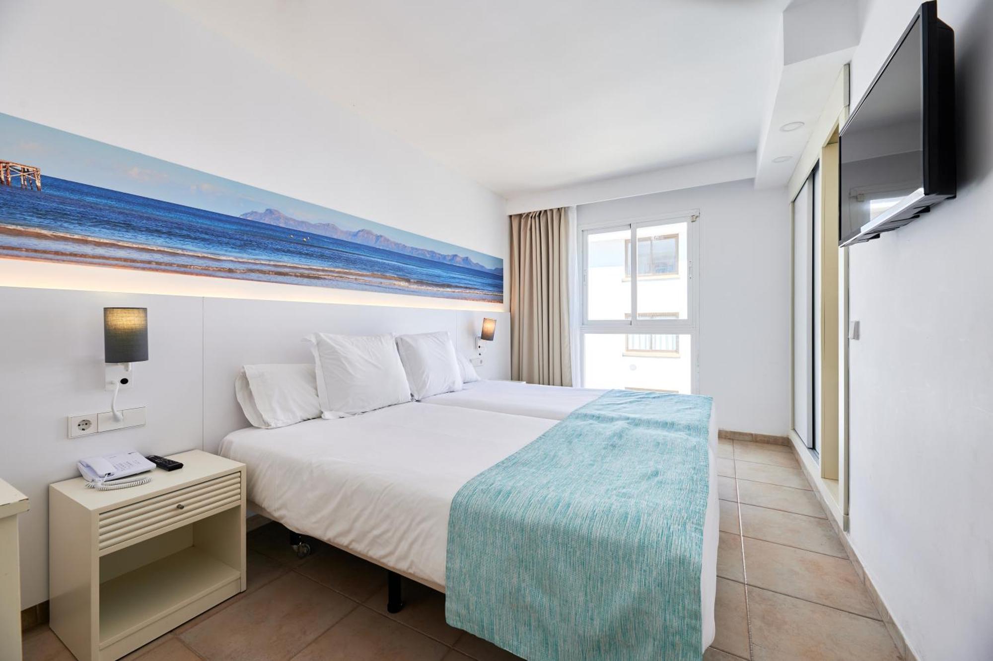 Aluasun Continental Park Hotel & Apartments Platja de Muro Δωμάτιο φωτογραφία